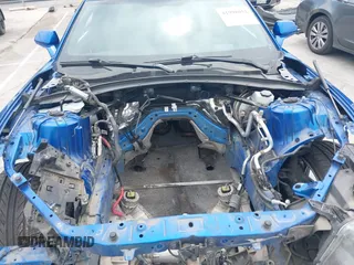 2018 Chevrolet Camaro ZL1 with VIN 1G1FK1R64J0115583, listed as a IAAI auction lot 41998052 with Not Provided miles and . Bid and sale history available at DreamBid. Image 10.
