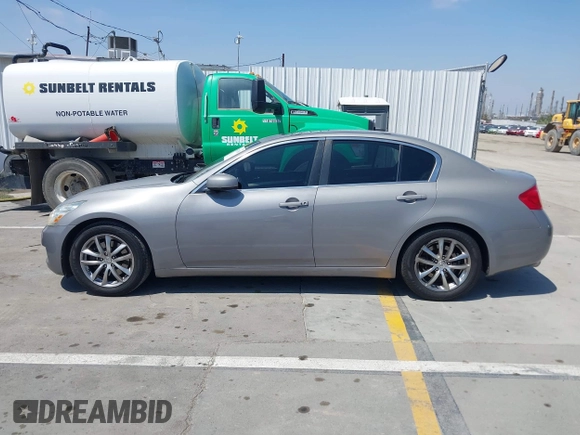 2007 Infiniti G35 Journey with VIN JNKBV61E97M729946, listed as a IAAI auction lot 42161256 with 186,862 mi miles and . Bid and sale history available at carsss.com. Image 14.