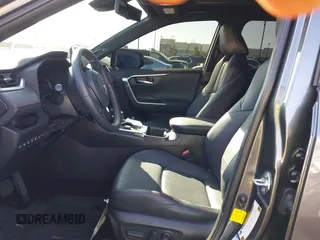 2022 Toyota RAV4 XSE with VIN JTMFB3FV0ND098293, listed as a IAAI auction lot 41513626 with 19,293 mi miles and . Bid and sale history available at DreamBid. Image 5.