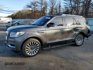 2018 Lincoln Navigator Reserve with VIN 5LMJJ2LT8JEL06413, listed as a Copart auction lot 43333595 with 38,147 mi miles and Salvage Title. Bid and sale history available at carsss.com. Image 1.