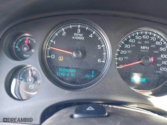 2013 Chevrolet Avalanche LS with VIN 3GNMCEE02DG321870, listed as a IAAI auction lot 41230404 with 114,216 mi miles. Bid and sale history available at carsss.com. Image 7.