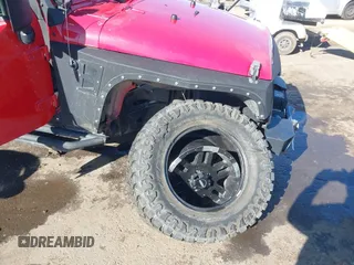 2007 Jeep Wrangler Unlimited X with VIN 1J4GA39147L157588, listed as a IAAI auction lot 41637089 with 87,812 mi miles and . Bid and sale history available at DreamBid. Image 6.