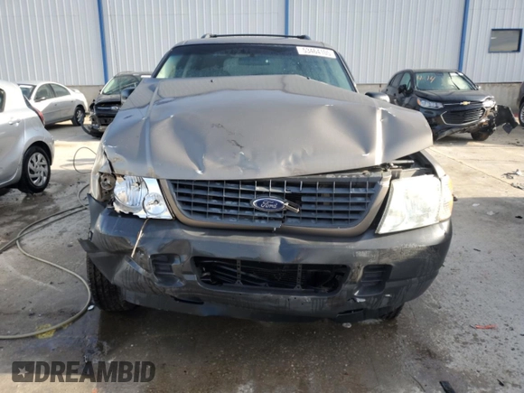 2004 Ford Explorer XLS with VIN 1FMZU72K74UA98831, listed as a Copart auction lot 53464105 with 135,612 mi miles and Non repairable. Bid and sale history available at DreamBid. Image 5.