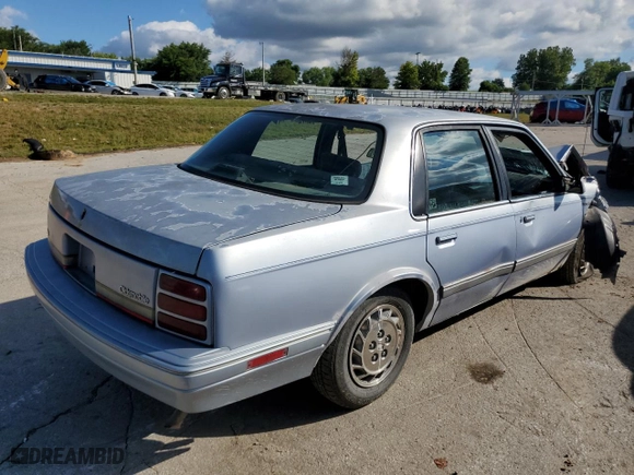 1994 Oldsmobile Cutlass Ciera/Cruiser Ciera S with VIN 1G3AG55M7R6358716, listed as a Copart auction lot 60912854 with NaN miles and Non Repairable. Bid and sale history available at carsss.com. Image 3.