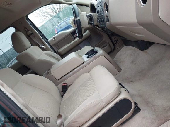 2007 Ford F-150 XLT with VIN 1FTPW14V17KA80352, listed as a IAAI auction lot 42013991 with 164,725 mi miles and . Bid and sale history available at DreamBid. Image 5.