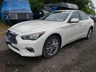 2022 Infiniti Q50 LUXE with VIN JN1EV7BR5NM341098, listed as a Copart auction lot 73659874 with 34,888 mi miles and Salvage Title. Bid and sale history available at carsss.com. Image 1.