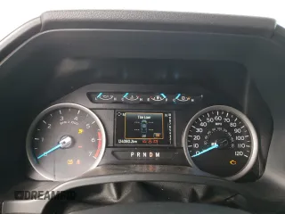 2022 Ford F-350 XL with VIN 1FT8W3B63NEC38908, listed as a Copart auction lot 88760165 with 124,080 mi miles and Salvage title. Bid and sale history available at DreamBid. Image 9.