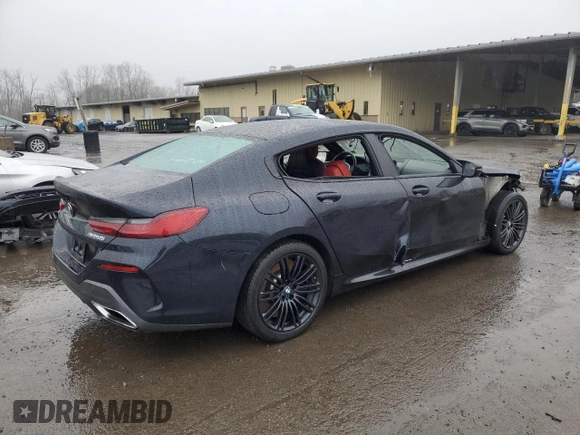 2023 BMW 8 Series M850i z VIN WBAGV8C0XPCK94037, wystawiony jako Copart lot #51156675 z przebiegiem Nie podano mil oraz Szkoda całkowita • Salvage title. Historia ofert i sprzedaży dostępna na DreamBid. Obrazek 3.