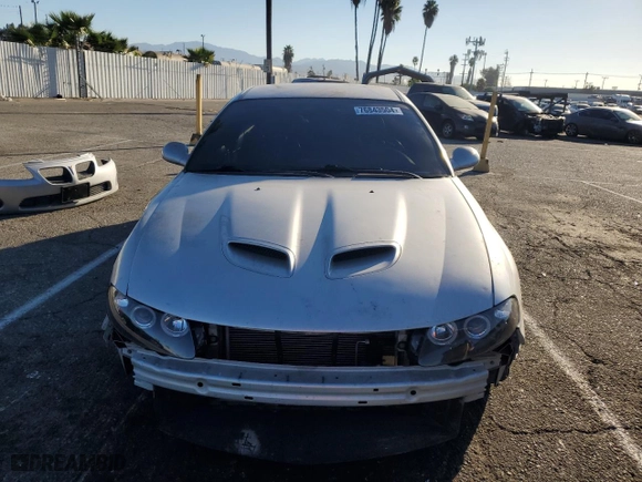 2005 Pontiac GTO with VIN 6G2VX12U25L463228, listed as a Copart auction lot 76843504 with 153,047 mi miles and Salvage Title. Bid and sale history available at carsss.com. Image 5.