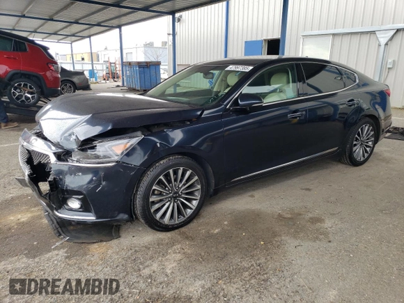 2018 Kia Cadenza Premium z VIN KNALC4J17J5097170, wystawiony jako Copart lot #47997385 z przebiegiem 92 971 mil mil oraz Szkoda całkowita • Salvage title. Historia ofert i sprzedaży dostępna na DreamBid. Obrazek 1.
