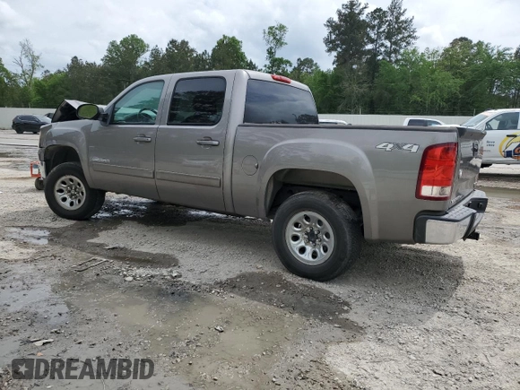 2013 GMC Sierra 1500 SLT with VIN 3GTP2WE79DG120737, listed as a Copart auction lot 51695995 with 118,809 mi miles and Salvage title. Bid and sale history available at DreamBid. Image 2.