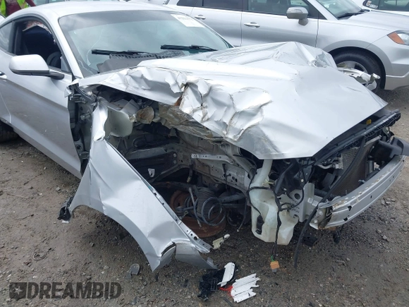 2017 Ford Mustang V6 с VIN 1FA6P8AM2H5236742, выставлен на аукционе IAAI как лот 41816173 с пробегом 104 337 миль миль и . История ставок и продаж доступна на DreamBid. Изображение 6.