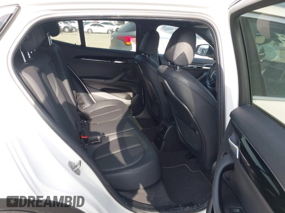 2020 BMW X2 sDrive28i with VIN WBXYH9C07L5P35810, listed as a IAAI auction lot 42043222 with 101,329 mi miles and . Bid and sale history available at DreamBid. Image 8.