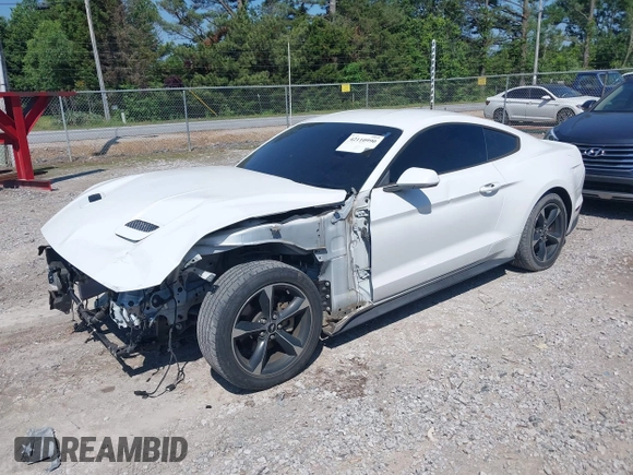 2018 Ford Mustang EcoBoost z VIN 1FA6P8TH2J5112959, wystawiony jako IAAI lot #42110990 z przebiegiem 97 088 mil mil oraz . Historia ofert i sprzedaży dostępna na DreamBid. Obrazek 2.