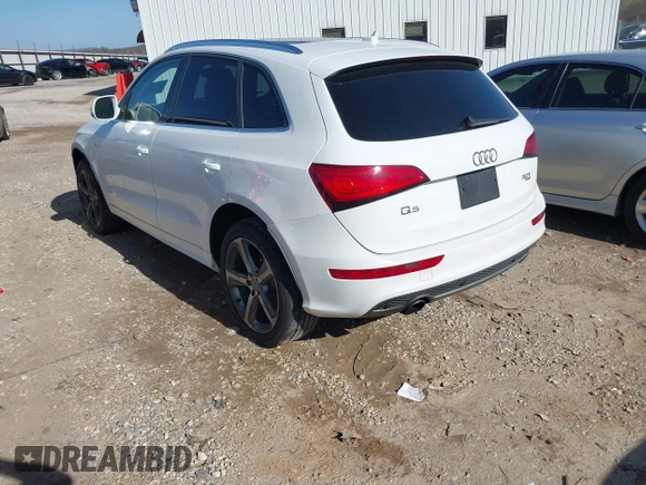 2014 Audi Q5 Premium Plus z VIN WA1DGAFP5EA058740, wystawiony jako IAAI lot #41734443 z przebiegiem 129 878 mil mil oraz . Historia ofert i sprzedaży dostępna na DreamBid. Obrazek 3.