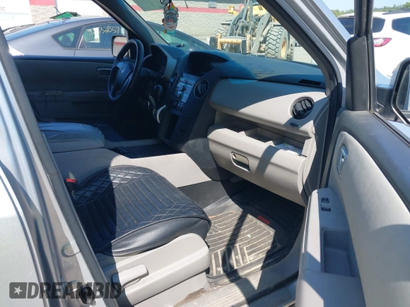 2011 Honda Pilot LX with VIN 5FNYF4H27BB036500, listed as a IAAI auction lot 42537663 with 179,424 mi miles and . Bid and sale history available at DreamBid. Image 5.