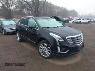 2019 Cadillac XT5 Premium Luxury AWD z VIN 1GYKNFRS8KZ239015, wystawiony jako IAAI lot #41806146 z przebiegiem 146 327 mil mil oraz . Historia ofert i sprzedaży dostępna na DreamBid. Obrazek 1.