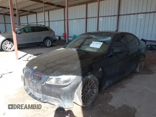 2011 BMW 3 Series 328i with VIN WBAPH5G57BNM76609, listed as a IAAI auction lot 41729876 with 194,151 mi miles and . Bid and sale history available at carsss.com. Image 17.