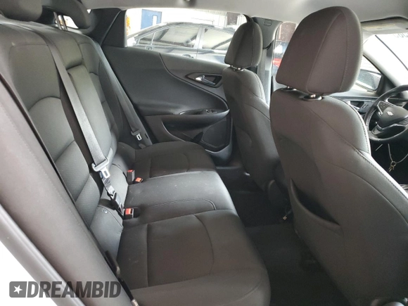 2016 Chevrolet Malibu LS z VIN 1G1ZB5ST3GF304431, wystawiony jako Copart lot #55140585 z przebiegiem 153 325 mil mil oraz Szkoda całkowita • Salvage title. Historia ofert i sprzedaży dostępna na DreamBid. Obrazek 10.
