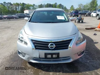 2015 Nissan Altima 2.5 S with VIN 1N4AL3APXFC162806, listed as a IAAI auction lot 42072965 with 56,765 mi miles. Bid and sale history available at carsss.com. Image 12.