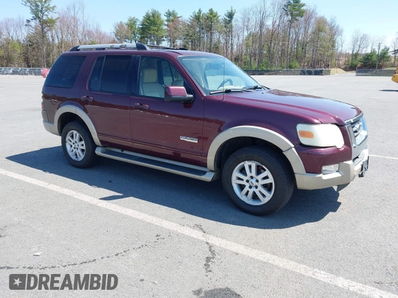 2006 Ford Explorer Eddie Bauer with VIN 1FMEU74E56UB37084, listed as a IAAI auction lot 42093929 with 231,413 mi miles. Bid and sale history available at carsss.com. Image 1.
