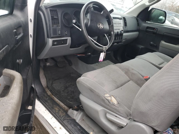 2008 Toyota Tundra with VIN 5TFLU521X8X017153, listed as a Copart auction lot 44425765 with 275,542 mi miles and Salvage Title. Bid and sale history available at carsss.com. Image 8.