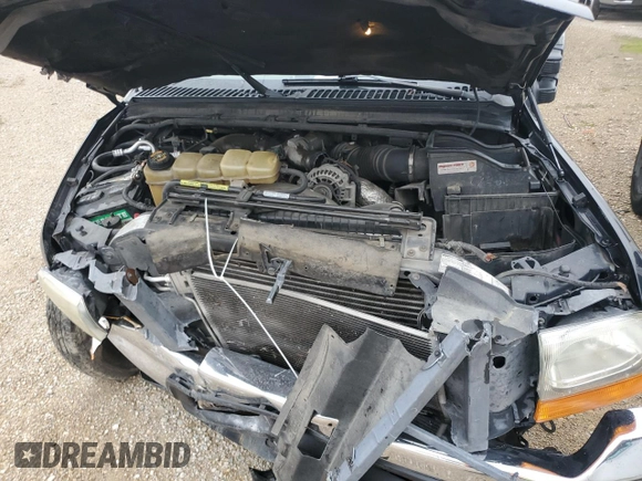 2001 Ford F-350 XL with VIN 1FTWW32F21EA24316, listed as a Copart auction lot 43617375 with 485,052 mi miles and Salvage title. Bid and sale history available at DreamBid. Image 12.