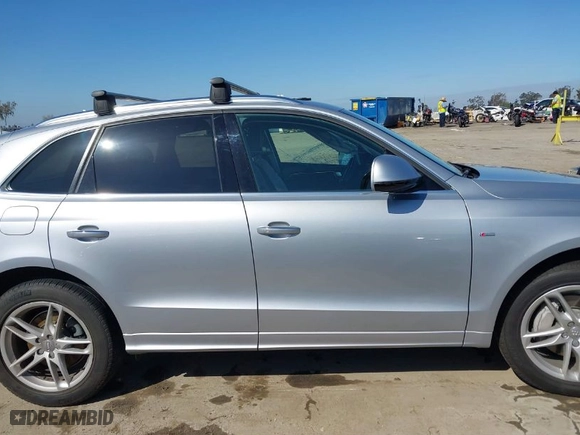 2015 Audi Q5 Premium Plus with VIN WA1DGAFP8FA122884, listed as a IAAI auction lot 41814278 with 50,485 mi miles. Bid and sale history available at carsss.com. Image 13.