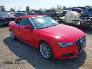 2013 Audi A5 Premium Plus z VIN WAULFAFH9DN014063, wystawiony jako IAAI lot #42009911 z przebiegiem 102 683 mil mil oraz . Historia ofert i sprzedaży dostępna na DreamBid. Obrazek 1.