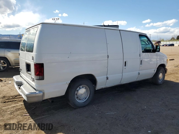 2002 Ford Econoline Cargo with VIN 1FTRE142X2HA55487, listed as a Copart auction lot 52957645 with 270,731 mi miles and Clean Title. Bid and sale history available at carsss.com. Image 3.