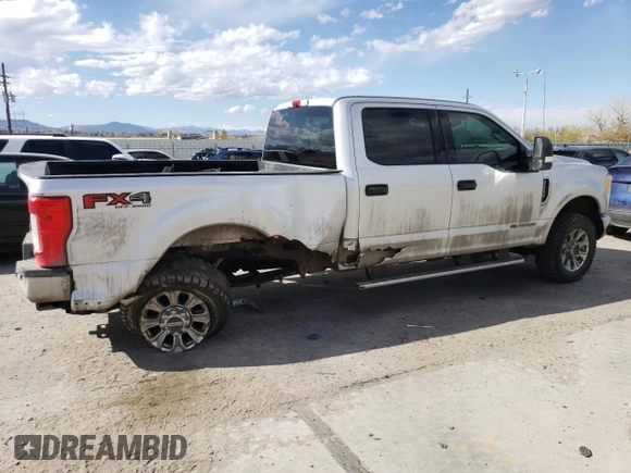 2017 Ford F-350 Platinum with VIN 1FT8W3BT8HEC21001, listed as a Copart auction lot 49862375 with 177,267 mi miles and Salvage Title. Bid and sale history available at DreamBid. Image 3.