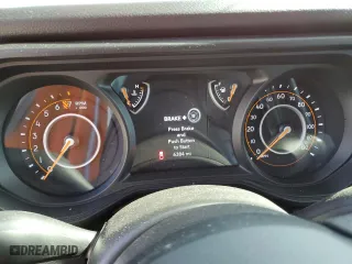 2024 Jeep Gladiator Nighthawk with VIN 1C6HJTAGXRL131534, listed as a Copart auction lot 48869675 with 6,384 mi miles and Salvage Title. Bid and sale history available at carsss.com. Image 9.