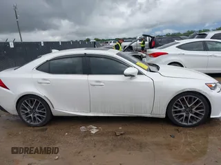 2014 Lexus IS 250 z VIN JTHCF1D28E5000656, wystawiony jako IAAI lot #42184888 z przebiegiem 133 586 mil mil oraz . Historia ofert i sprzedaży dostępna na DreamBid. Obrazek 13.