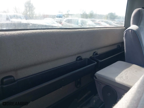 1996 Dodge Ram 1500 with VIN 1B7HF16Y8TS612427, listed as a IAAI auction lot 41721151 with 194,870 mi miles. Bid and sale history available at carsss.com. Image 8.