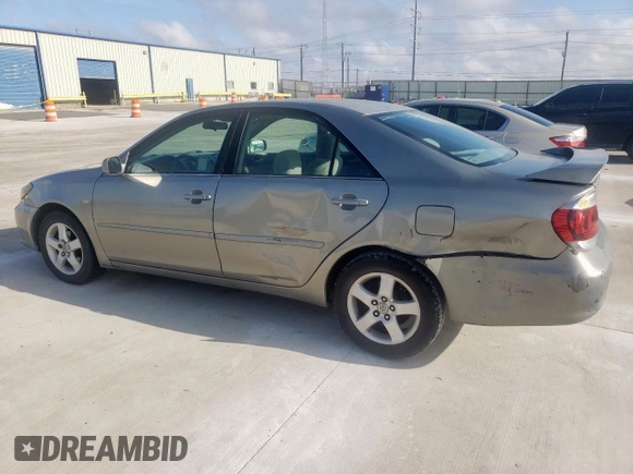 2006 Toyota Camry STD z VIN 4T1BE32K76U660821, wystawiony jako Copart lot #58806275 z przebiegiem 187 990 mil mil oraz Szkoda całkowita • Salvage title. Historia ofert i sprzedaży dostępna na DreamBid. Obrazek 2.