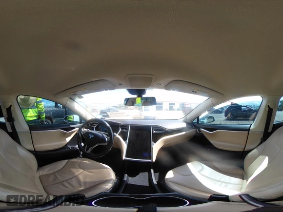 2013 Tesla Model S с VIN 5YJSA1AC8DFP10260, выставлен на аукционе IAAI как лот 42545156 с пробегом 121 329 миль миль и . История ставок и продаж доступна на DreamBid. Изображение 20.