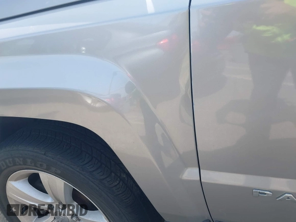 2017 Jeep Patriot Latitude with VIN 1C4NJPFBXHD182248, listed as a IAAI auction lot 41981701 with 82,466 mi miles and . Bid and sale history available at DreamBid. Image 19.