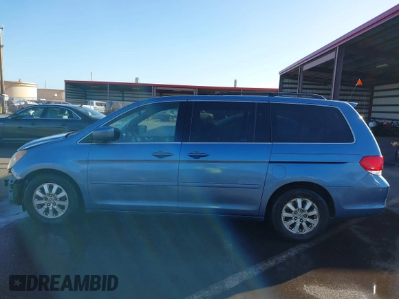 2008 Honda Odyssey EX with VIN 5FNRL38488B025930, listed as a IAAI auction lot 41062184 with 203,142 mi miles and . Bid and sale history available at DreamBid. Image 15.