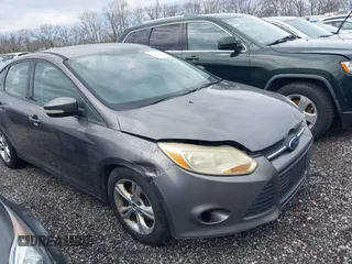 2013 Ford Focus SE z VIN 1FADP3F29DL125404, wystawiony jako IAAI lot #41957990 z przebiegiem 187 000 mil mil oraz . Historia ofert i sprzedaży dostępna na DreamBid. Obrazek 1.