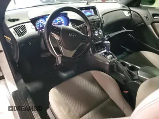 2016 Hyundai Genesis Coupe 3.8L Base z VIN KMHHT6KJ0GU132581, wystawiony jako Copart lot #41721215 z przebiegiem 79 895 mil mil oraz Szkoda całkowita • Salvage title. Historia ofert i sprzedaży dostępna na DreamBid. Obrazek 8.