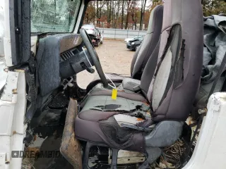 1995 Jeep Wrangler S with VIN 1J4FY19P7SP205053, listed as a Copart auction lot 84003534 with 215,769 mi miles and Salvage Title. Bid and sale history available at carsss.com. Image 7.