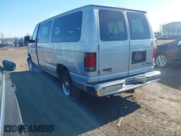 2011 Ford Econoline Passenger XL with VIN 1FMNE1BL8BDB06238, listed as a IAAI auction lot 41787204 with 142,446 mi miles and . Bid and sale history available at DreamBid. Image 3.