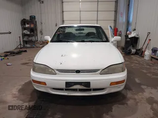 1995 Toyota Camry LE z VIN JT2SK12E8S0299203, wystawiony jako IAAI lot #39607993 z przebiegiem 193 374 mil mil oraz . Historia ofert i sprzedaży dostępna na DreamBid. Obrazek 12.