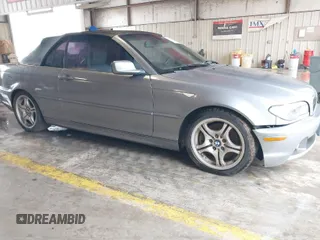 2004 BMW 3 Series 330Ci with VIN WBABW53434PL44998, listed as a IAAI auction lot 41903161 with 186,654 mi miles. Bid and sale history available at carsss.com. Image 1.