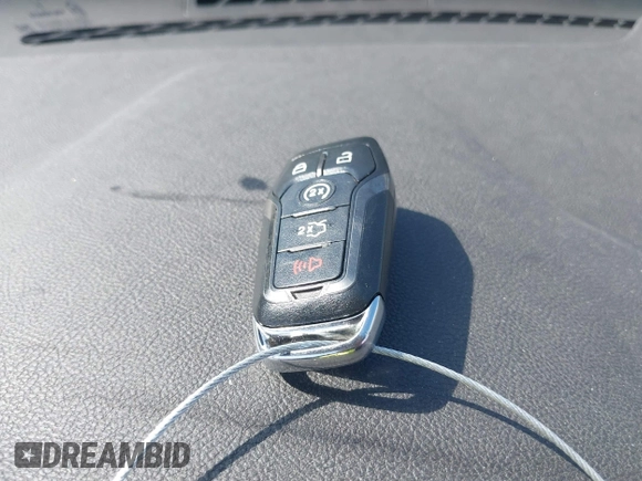2013 Lincoln MKZ с VIN 3LN6L2J90DR803757, выставлен на аукционе IAAI как лот 42255453 с пробегом 56 641 миль миль и . История ставок и продаж доступна на DreamBid. Изображение 11.