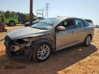 2015 Ford Focus SE with VIN 1FADP3F24FL227311, listed as a Copart auction lot 52725755 with 130,119 mi miles and Salvage Title. Bid and sale history available at carsss.com. Image 1.