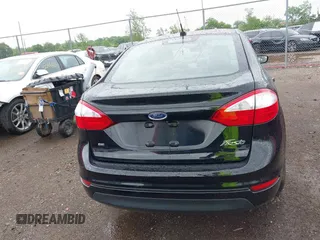 2018 Ford Fiesta SE z VIN 3FADP4BJ0JM104163, wystawiony jako IAAI lot #42306860 z przebiegiem 45 992 mil mil oraz . Historia ofert i sprzedaży dostępna na DreamBid. Obrazek 16.
