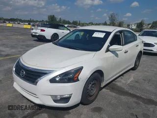 2015 Nissan Altima SL with VIN 1N4AL3APXFC136884, listed as a IAAI auction lot 41787571 with 149,190 mi miles and . Bid and sale history available at DreamBid. Image 6.