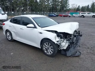 2018 Kia Optima S with VIN 5XXGT4L32JG262167, listed as a IAAI auction lot 41919613 with 1 mi miles. Bid and sale history available at carsss.com. Image 1.