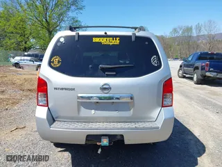2011 Nissan Pathfinder SV with VIN 5N1AR1NN1BC626741, listed as a IAAI auction lot 41957479 with 204,128 mi miles. Bid and sale history available at carsss.com. Image 17.
